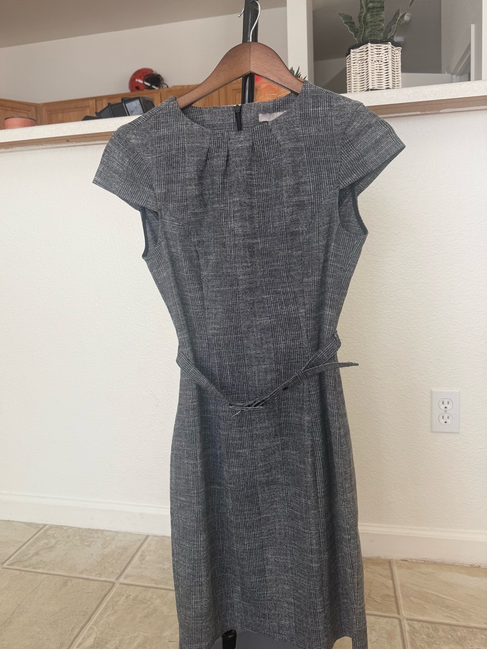 H&M Gray Textured Cap-Sleeve Midi Dress with Waist Tie